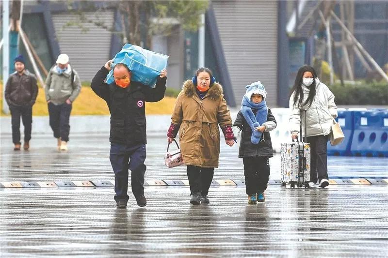 半生风雨后，依然有我所期待的人生，在转眼间有我回味的故事